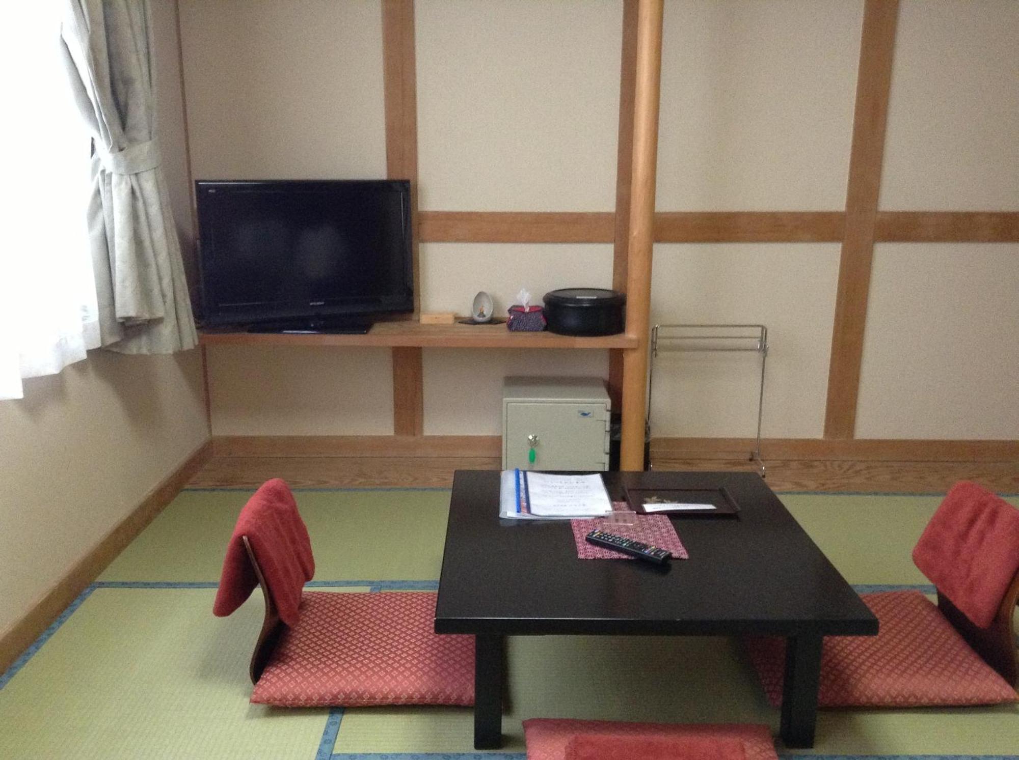 Minamiya 山とねこと遊ぶ宿 みなみ家 Hakuba Cameră foto